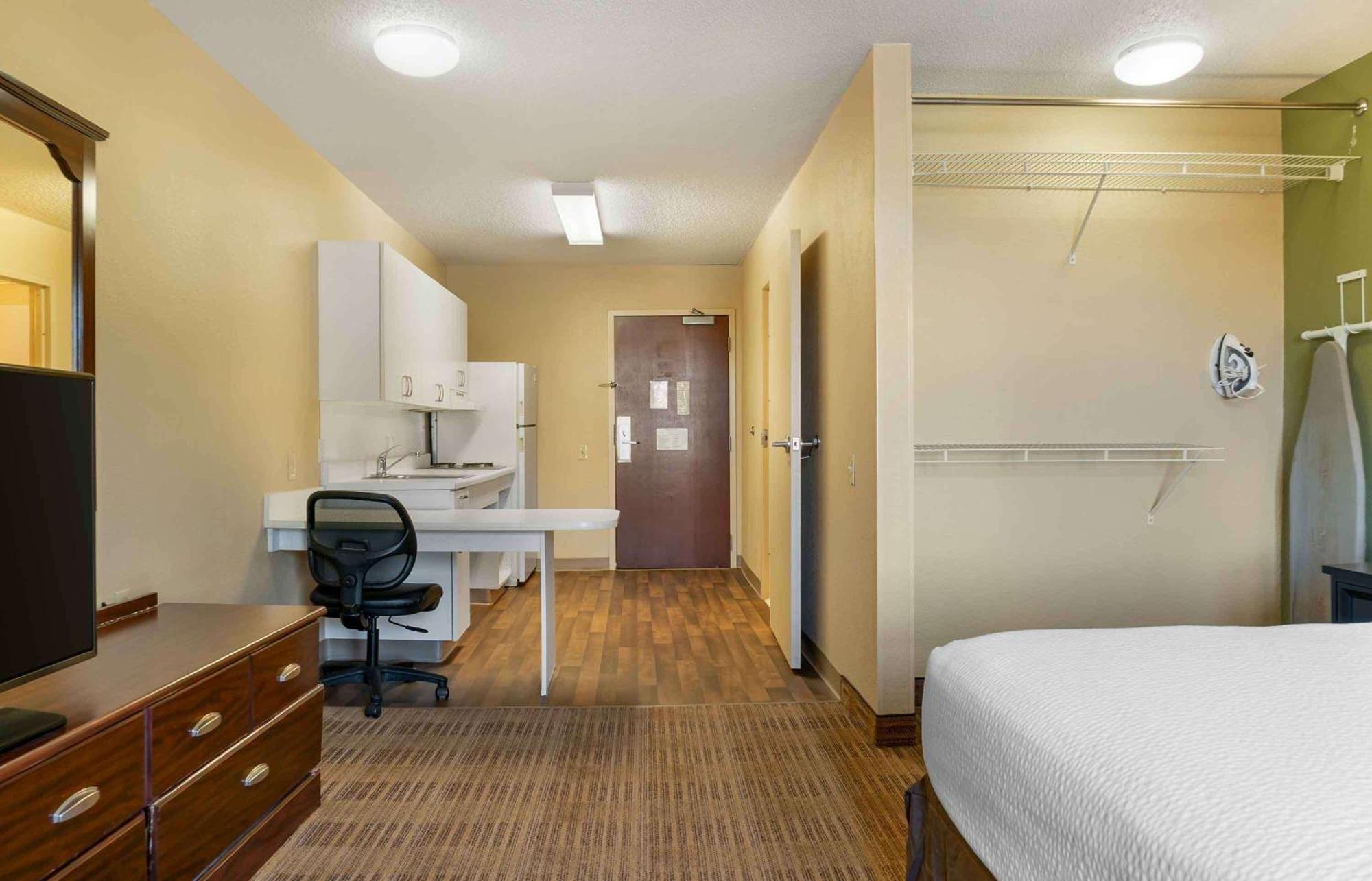 Extended Stay America Select Suites - Detroit - Novi - Haggerty Road Northville Kültér fotó